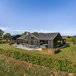 Vakantiehuis "Goesta" - 250m from the sea
