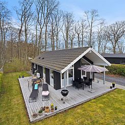 Vakantiehuis "Gunholm" - 150m from the sea