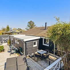 Vakantiehuis "Susette" - 400m from the sea