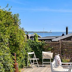 Vakantiehuis "Lilie" - 150m from the sea