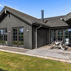 Vakantiehuis "Annina" - 250m from the sea