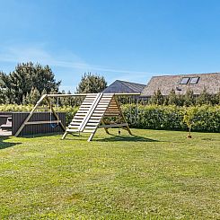 Vakantiehuis "Delko" - 650m from the sea