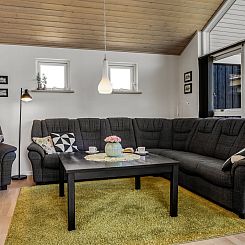 Vakantiehuis "Delko" - 650m from the sea