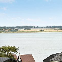 Vakantiehuis "Helina" - 180m from the sea