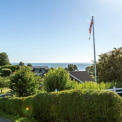 Vakantiehuis "Raymond" - 175m from the sea