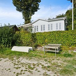 Vakantiehuis "Drifa" - 20m from the sea