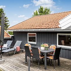 Vakantiehuis "Irlin" - 850m from the sea