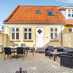 Vakantiehuis "Gudrun" - 250m from the sea