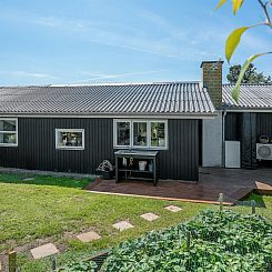 Vakantiehuis "Rise" - 250m from the sea