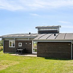 Vakantiehuis "Wrange" - 150m from the sea