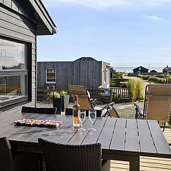Vakantiehuis "Dagh" - 100m from the sea