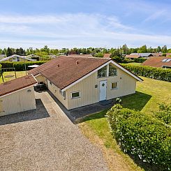 Vakantiehuis "Wreth" - 300m from the sea