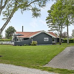 Vakantiehuis "Lenya" - 60m from the sea