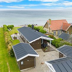 Vakantiehuis "Dimo" - 20m from the sea