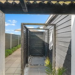 Vakantiehuis "Iven" - 140m from the sea