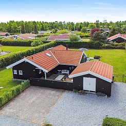 Vakantiehuis "Dyrken" - 200m from the sea