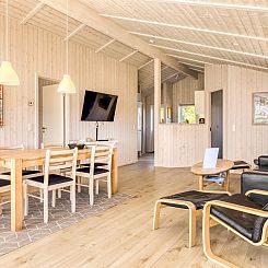 Vakantiehuis "Ariadne" - 400m from the sea