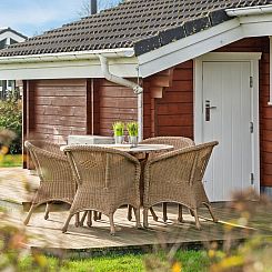 Vakantiehuis "Ruusu" - 300m from the sea