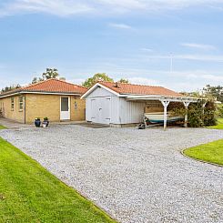 Vakantiehuis "Ruusu" - 300m from the sea