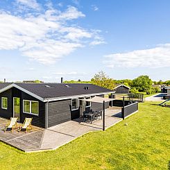 Vakantiehuis "Thorgot" - 400m from the sea