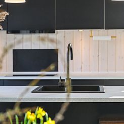 Vakantiehuis "Viveke" - 10m from the sea