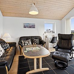 Vakantiehuis "Lio" - 200m from the sea