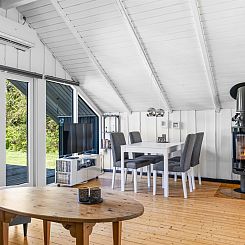 Vakantiehuis "Lovis" - 570m from the sea