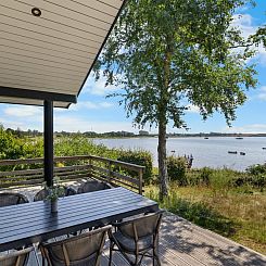 Vakantiehuis "Edvardsine" - 40m from the sea