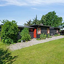 Vakantiehuis "Ina" - 210m from the sea