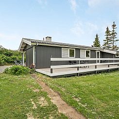 Vakantiehuis "Jenny" - 140m from the sea