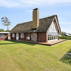 Vakantiehuis "Ginnie" - 300m from the sea