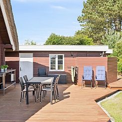 Vakantiehuis "Ginnie" - 300m from the sea