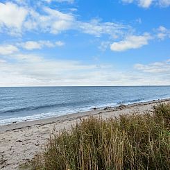 Vakantiehuis "Astrath" - 10m from the sea