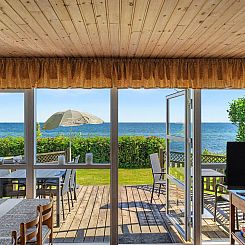 Vakantiehuis "Astrath" - 10m from the sea