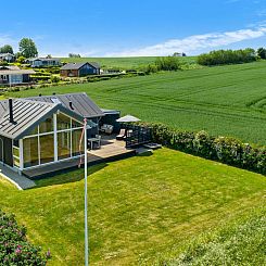Vakantiehuis "Carlene" - 350m from the sea
