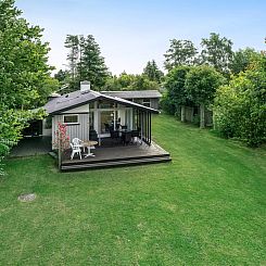 Vakantiehuis "Juditha" - 400m from the sea