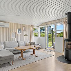 Vakantiehuis "Helwigh" - 330m from the sea