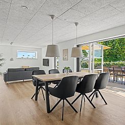 Vakantiehuis "Iolani" - 2.2km from the sea