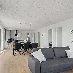 Vakantiehuis "Iolani" - 2.2km from the sea