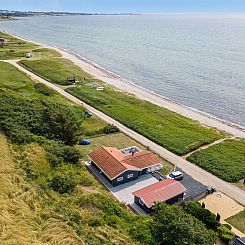 Vakantiehuis "Devis" - 75m from the sea