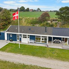 Vakantiehuis "Gertje" - 20m from the sea