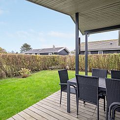 Vakantiehuis "Maybrit" - 50m from the sea