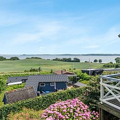 Vakantiehuis "Anu" - 400m from the sea