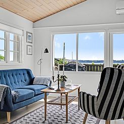 Vakantiehuis "Elja" - 400m from the sea