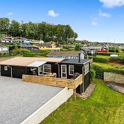 Vakantiehuis "Haraldina" - 350m to the fjord