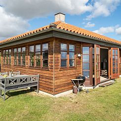 Vakantiehuis "Botmar" - 10m from the sea