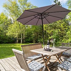 Vakantiehuis "Sarah" - 500m from the sea