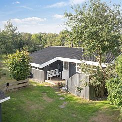 Vakantiehuis "Elisa" - 600m from the sea