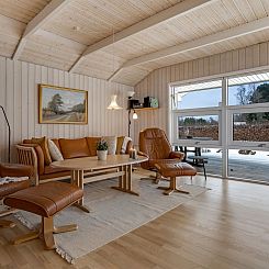 Vakantiehuis "Jalina" - 500m from the sea