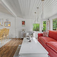 Vakantiehuis "Tameran" - 1km from the sea